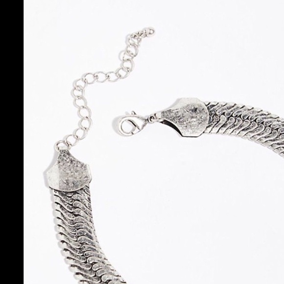 Free People Silky Tassel Silver Tone Chain Choker - Picture 4 of 4